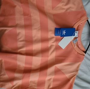 Adidas Trifold crop top Size Small